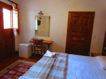 Amazon Petite Palace Gasthuis Selçuk