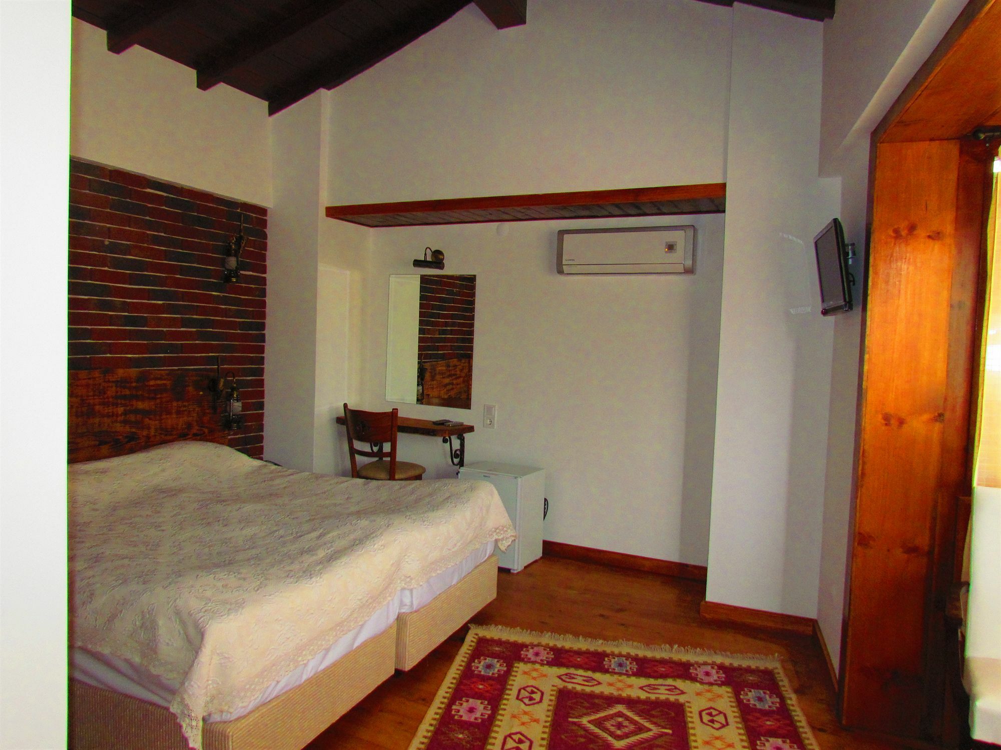 Amazon Petite Palace Gasthuis Selçuk
